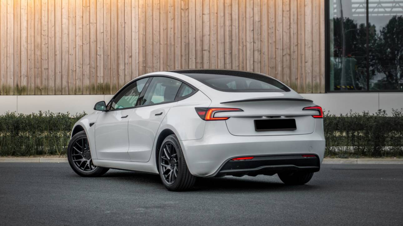 car6-copyright-1290x725